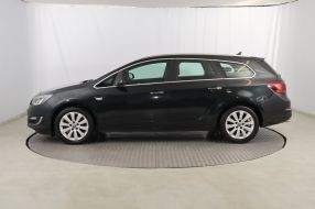 Opel Astra - 2013