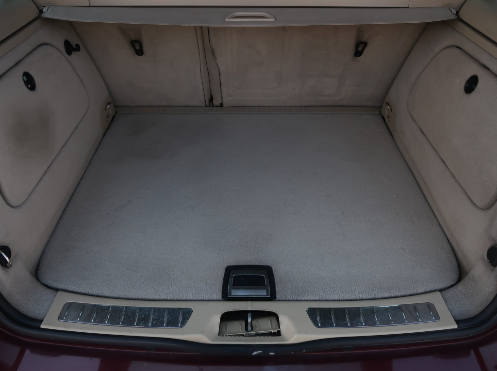 Mercedes-Benz B