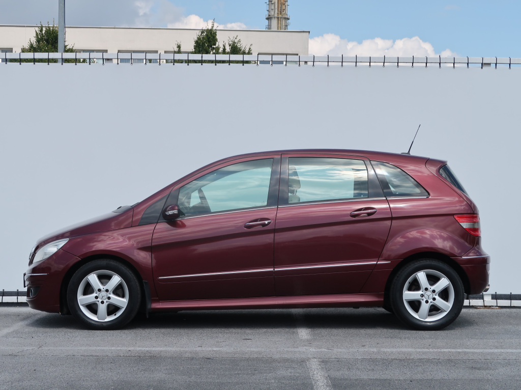 Mercedes-Benz B
