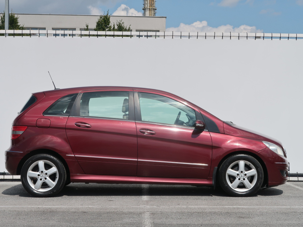 Mercedes-Benz B