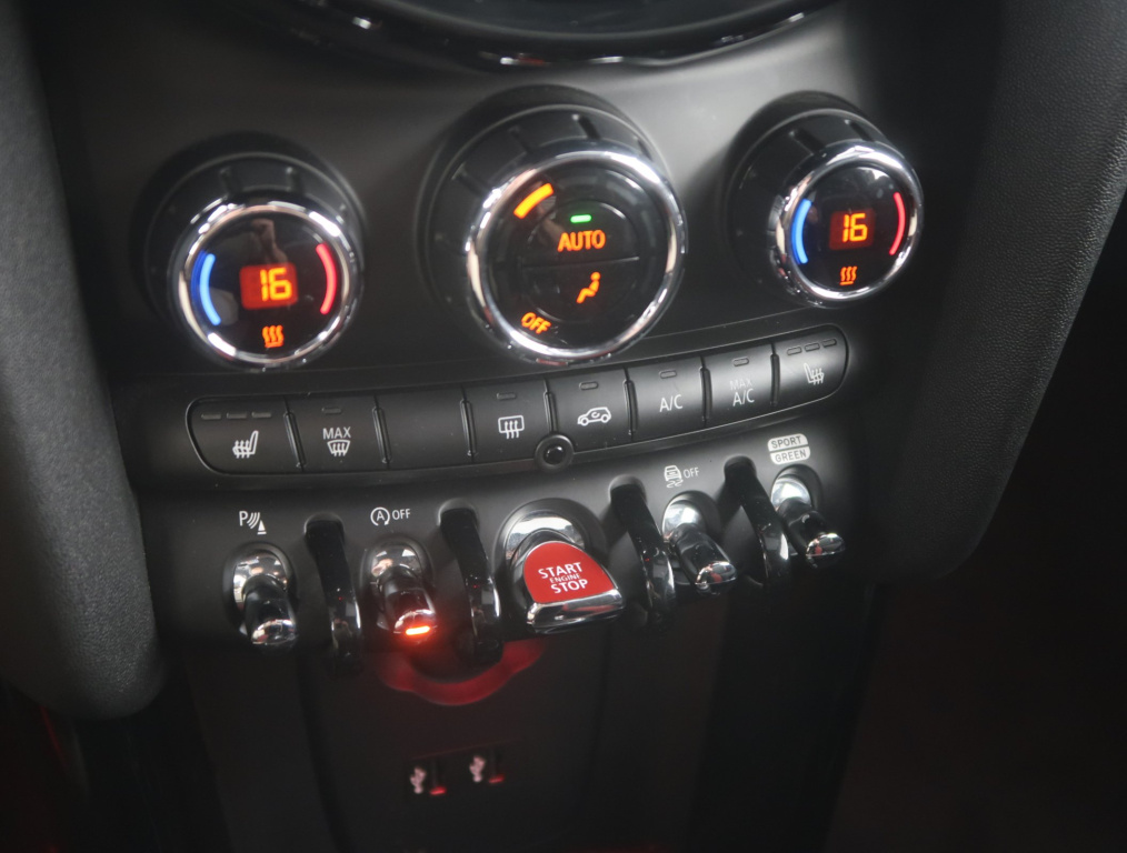 MINI 3-door