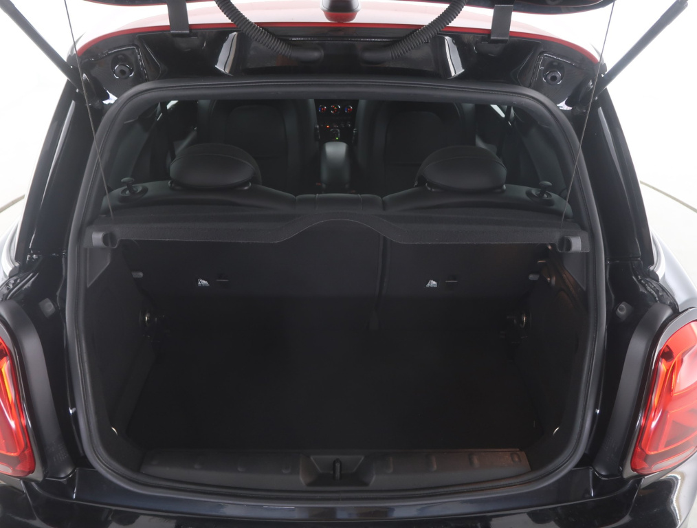 MINI 3-door