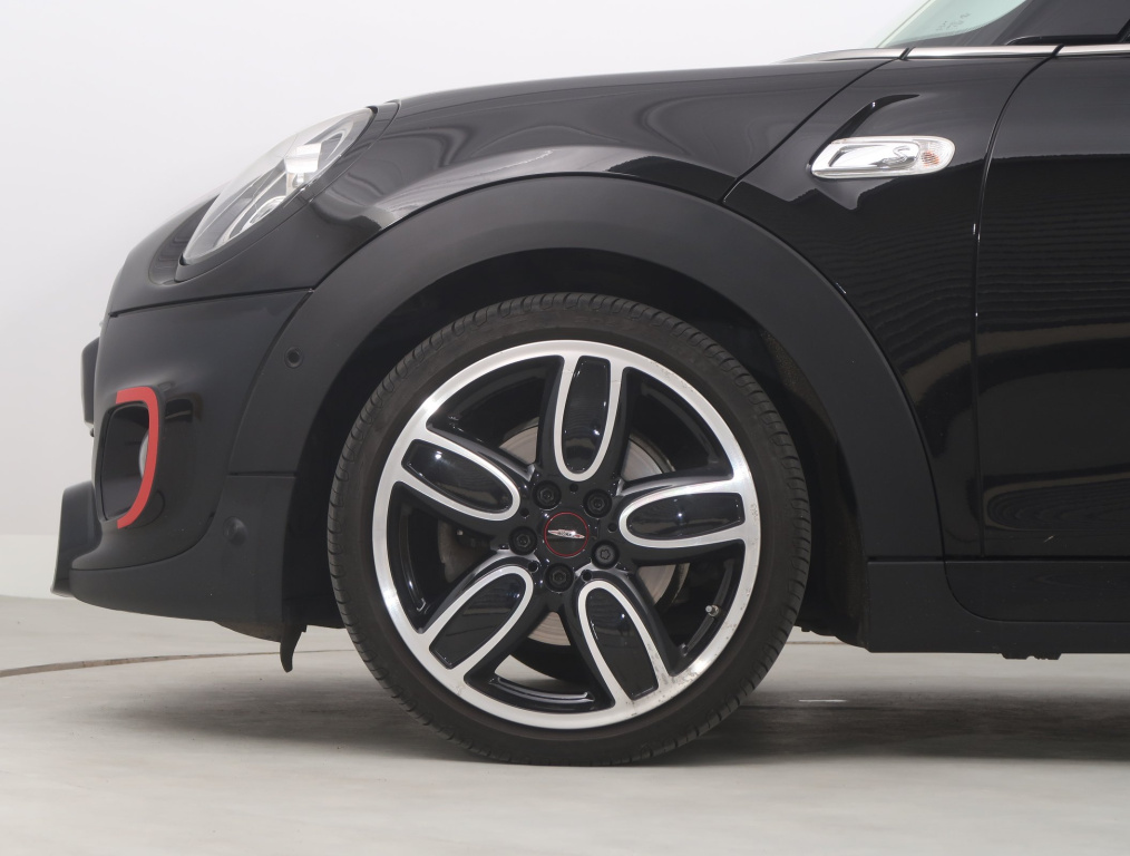 MINI 3-door
