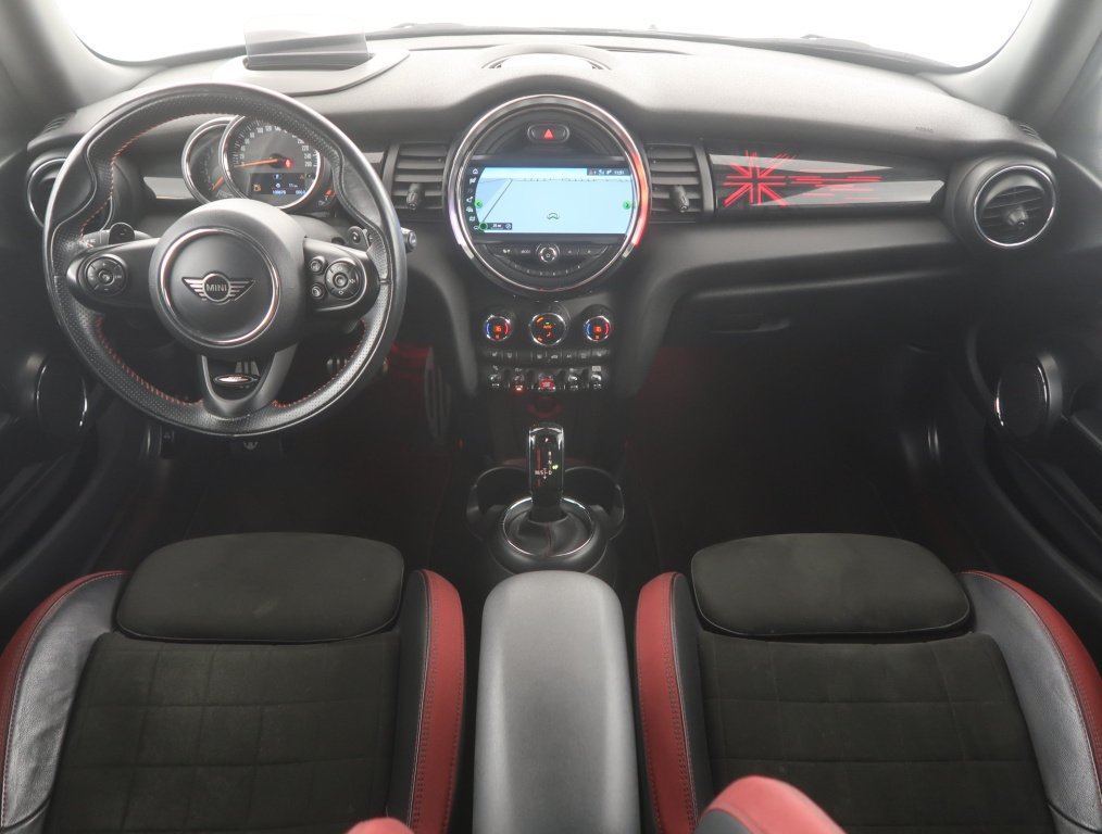 MINI 3-door