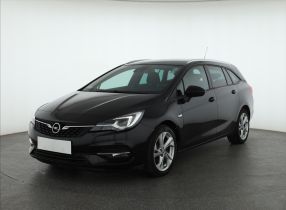 Opel Astra - 2021
