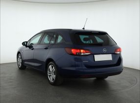Opel Astra - 2021