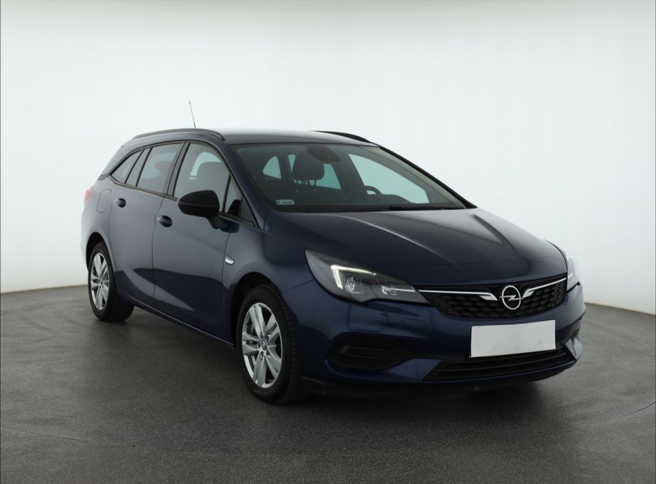 Opel Astra - 2021