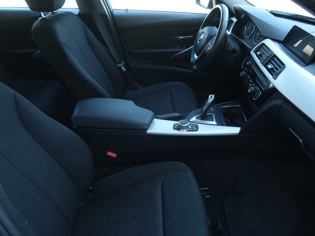 BMW 3