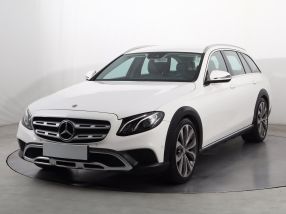 Mercedes-Benz E - 2017