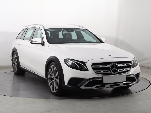 Mercedes-Benz E 2017