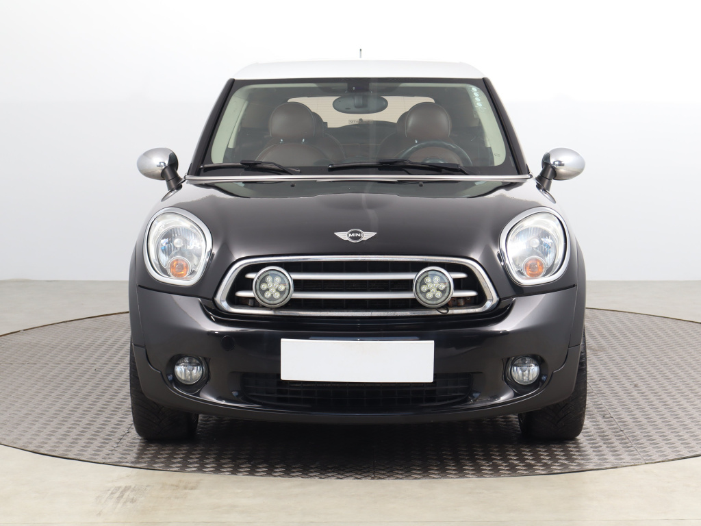 MINI Paceman