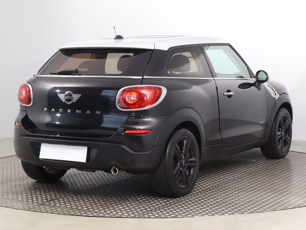 MINI Paceman