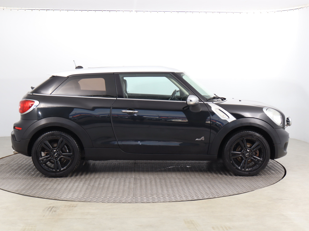 MINI Paceman