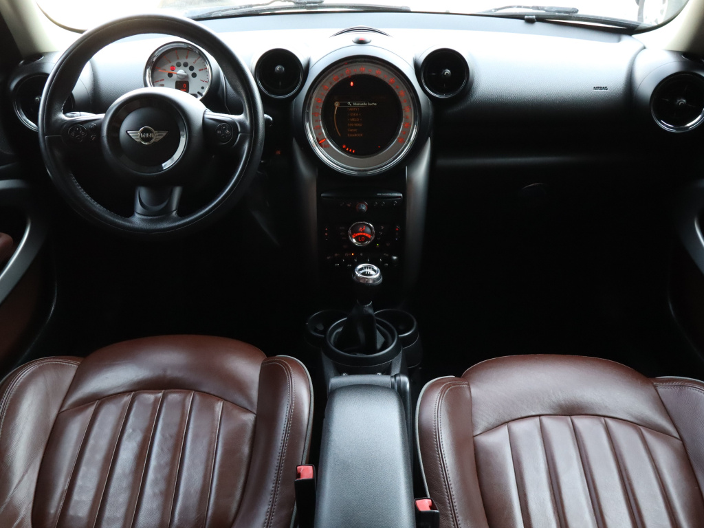 MINI Paceman