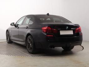 BMW 5 - 2015