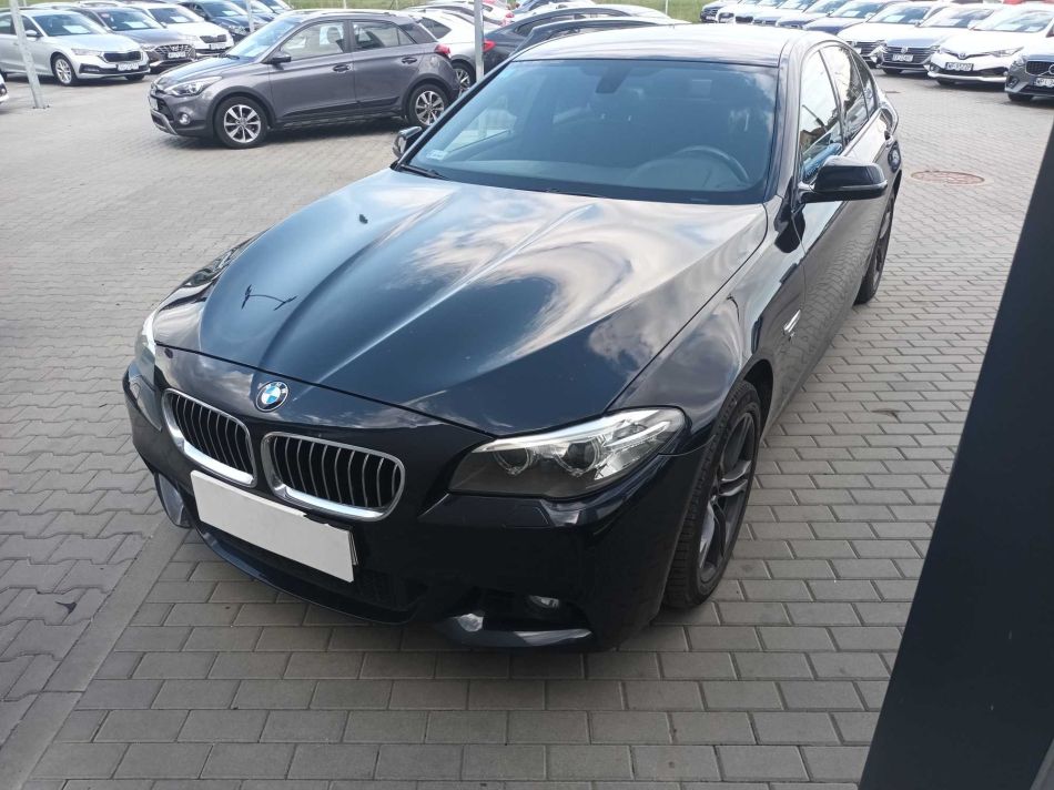 BMW 5 - 2015