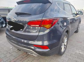 Hyundai Santa Fe - 2016