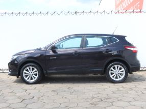 Nissan Qashqai - 2015