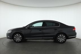 Volkswagen Passat - 2012