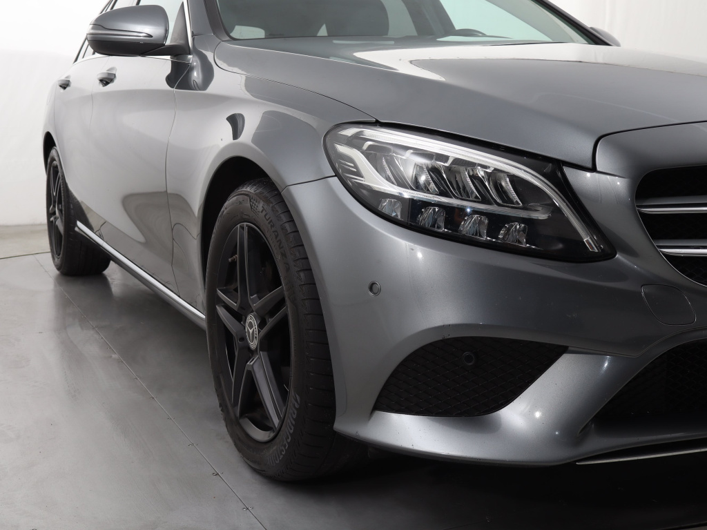 Mercedes-Benz C