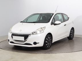Peugeot 208 - 2012