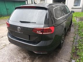 Volkswagen Passat - 2021