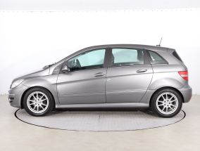 Mercedes-Benz B - 2011