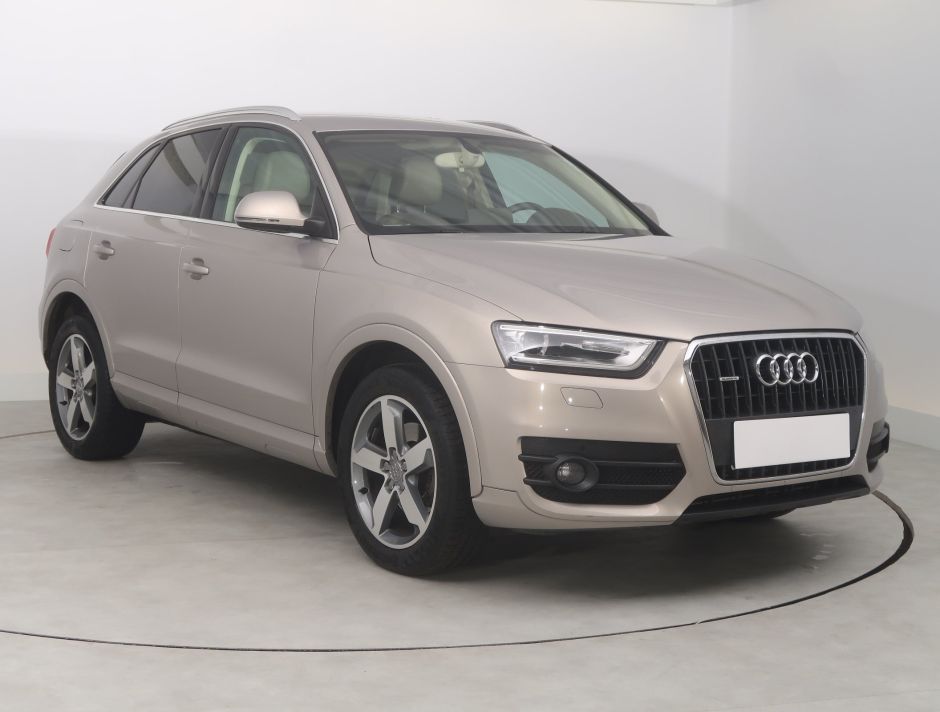 Audi Q3 - 2012