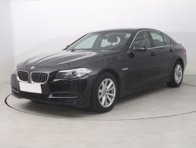 BMW 5 - 2015