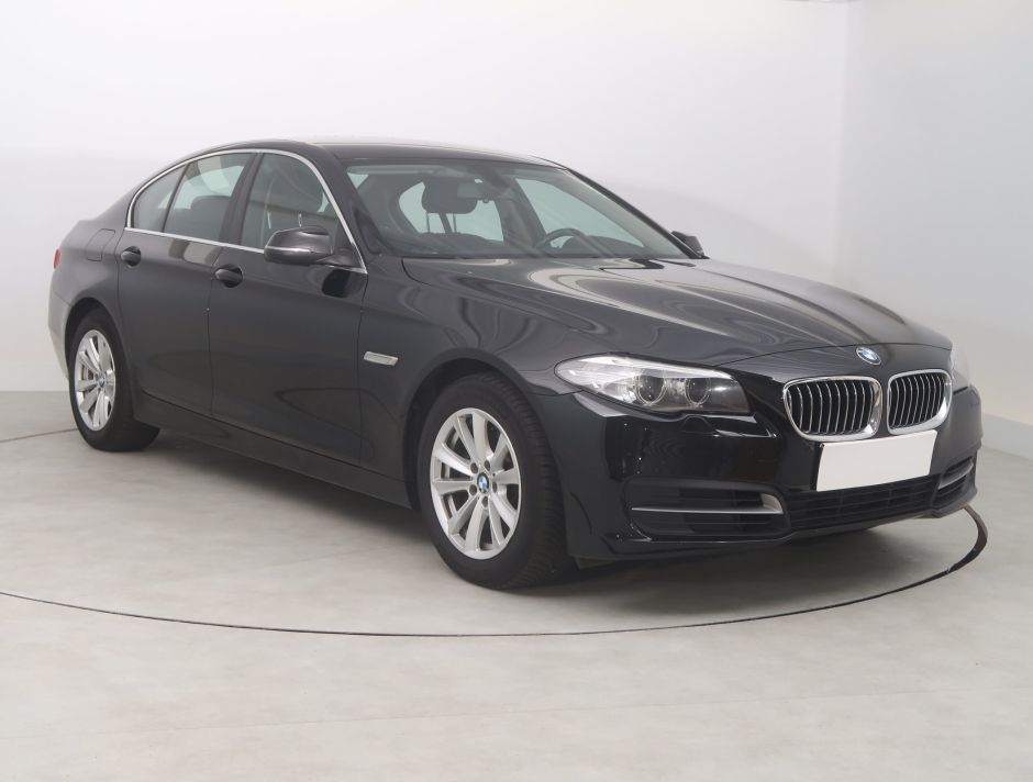 BMW 5 - 2015