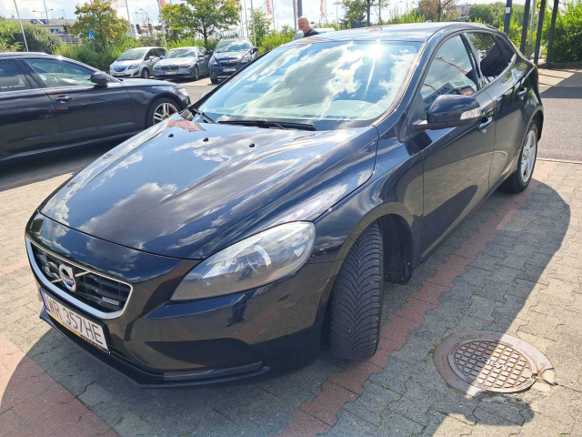 Volvo V40 2014