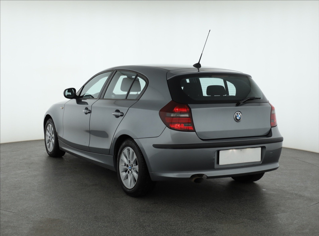 BMW 1