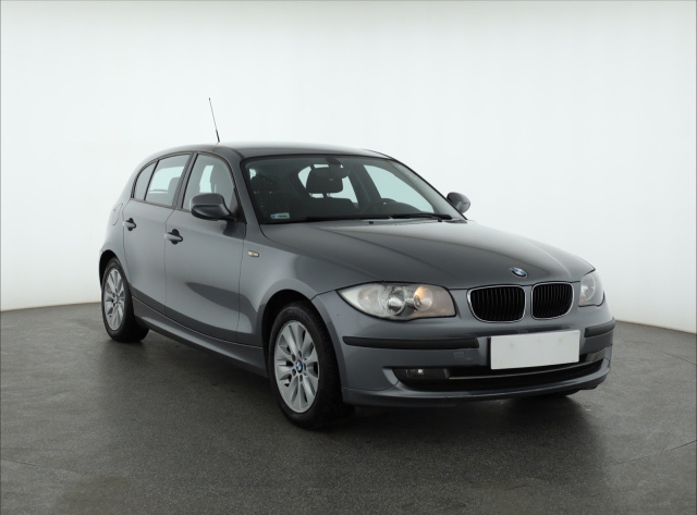 BMW 1 2009