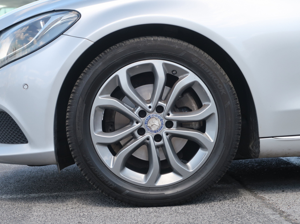Mercedes-Benz C