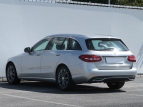 Mercedes-Benz C - 2016
