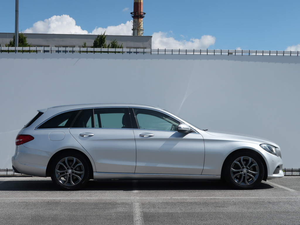 Mercedes-Benz C