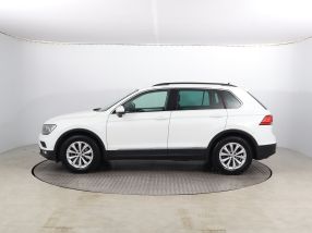 Volkswagen Tiguan - 2020