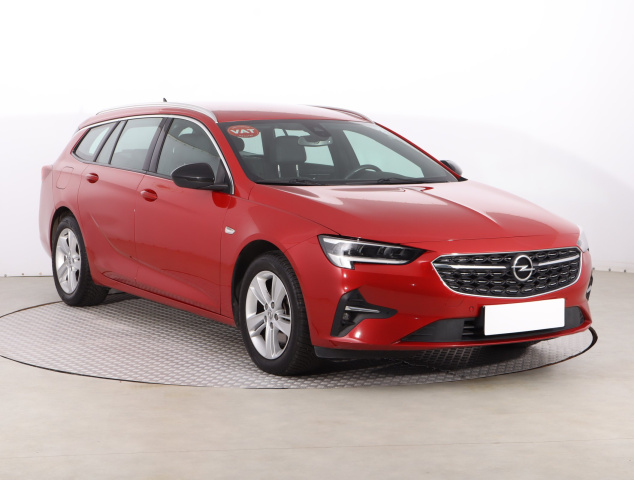 Opel Insignia 2022