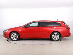 Opel Insignia - 2022