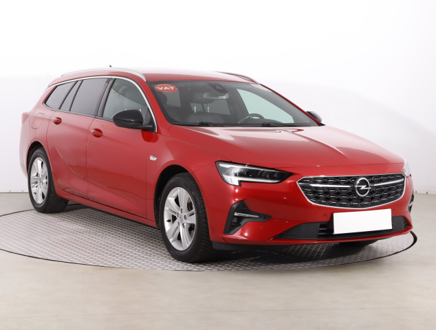 Opel Insignia 2022