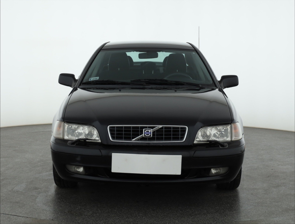 Volvo S40