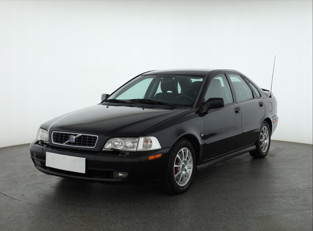 Volvo S40