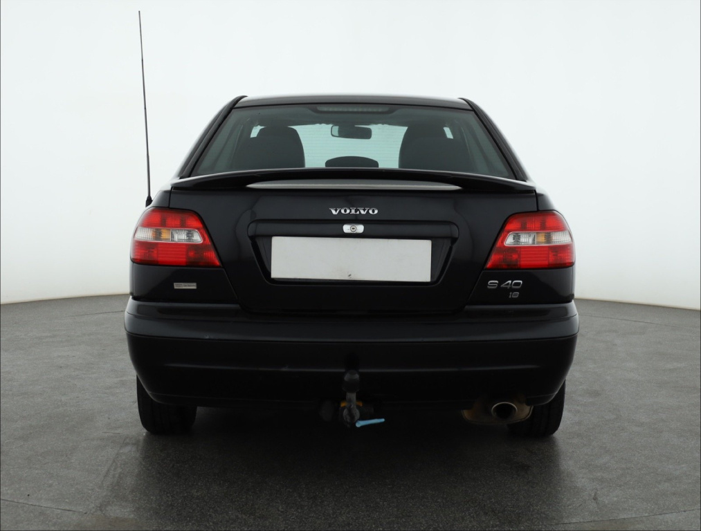 Volvo S40