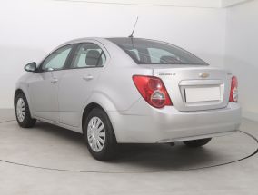 Chevrolet Aveo - 2012