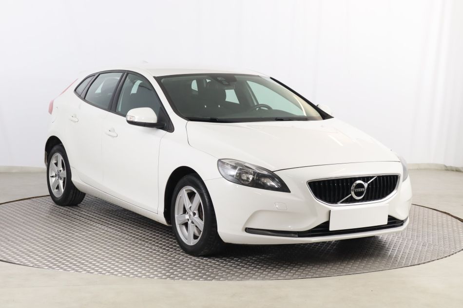 Volvo V40 - 2018