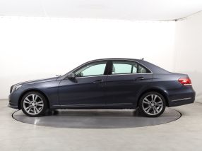 Mercedes-Benz E - 2013