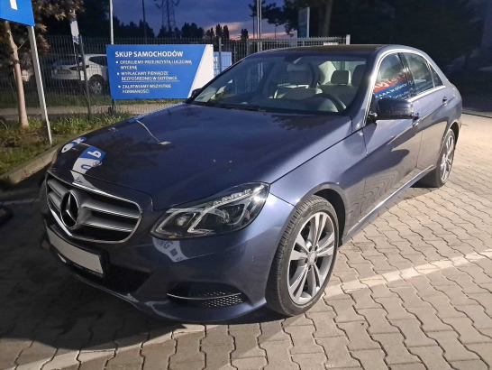 Mercedes-Benz E