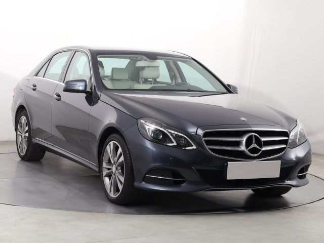 Mercedes-Benz E 2013