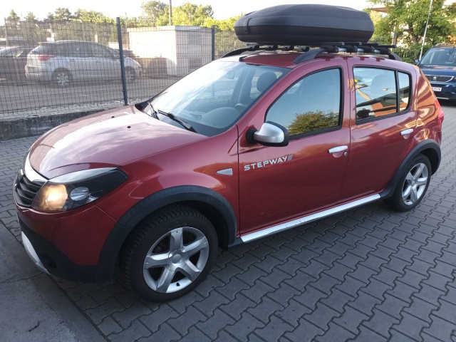 Dacia Sandero 2012