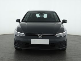 Volkswagen Golf - 2021